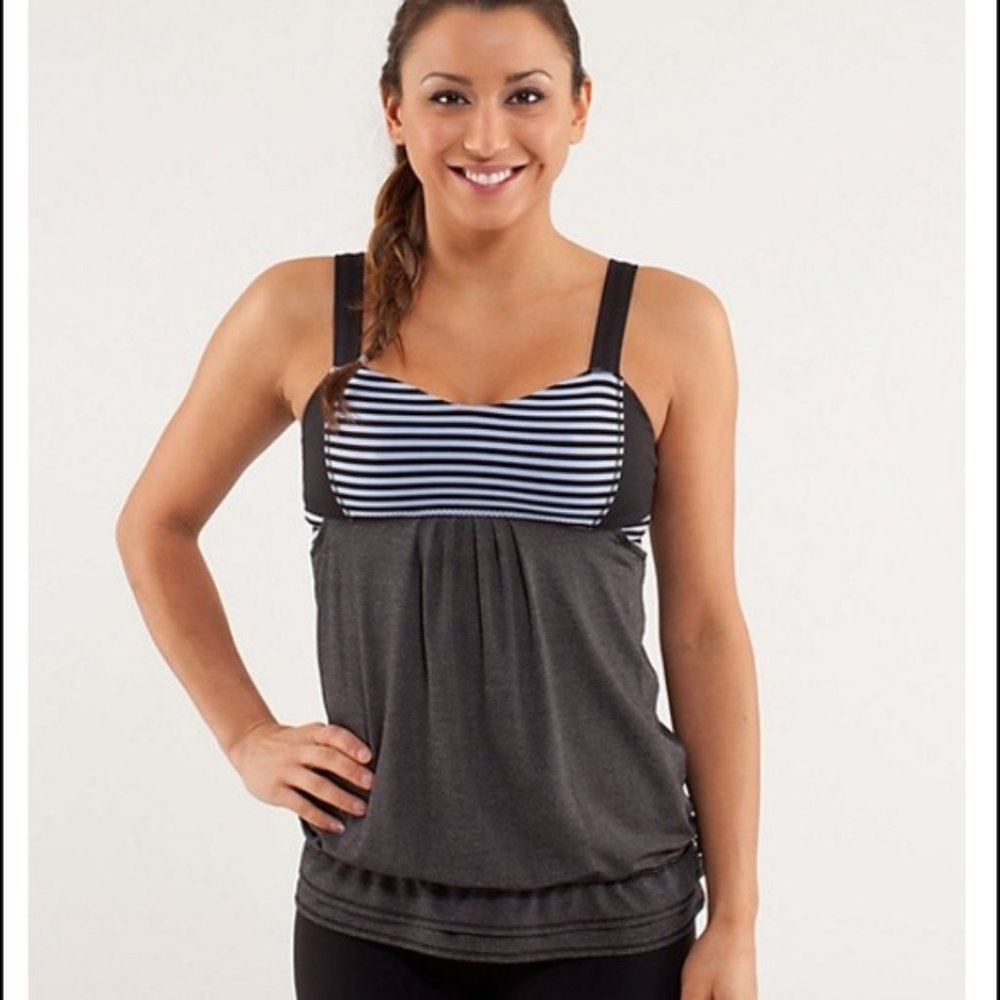 Lululemon Sz 6 Back on Track Striped Tank Top